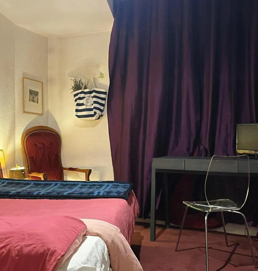 Cute16 location